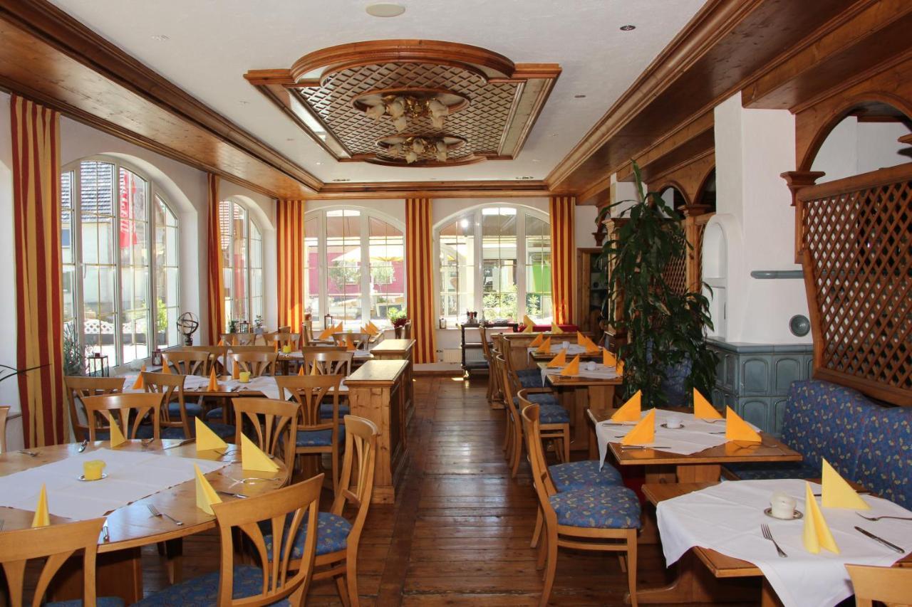 Landgasthof Hotel Lamm Laichingen Exterior foto
